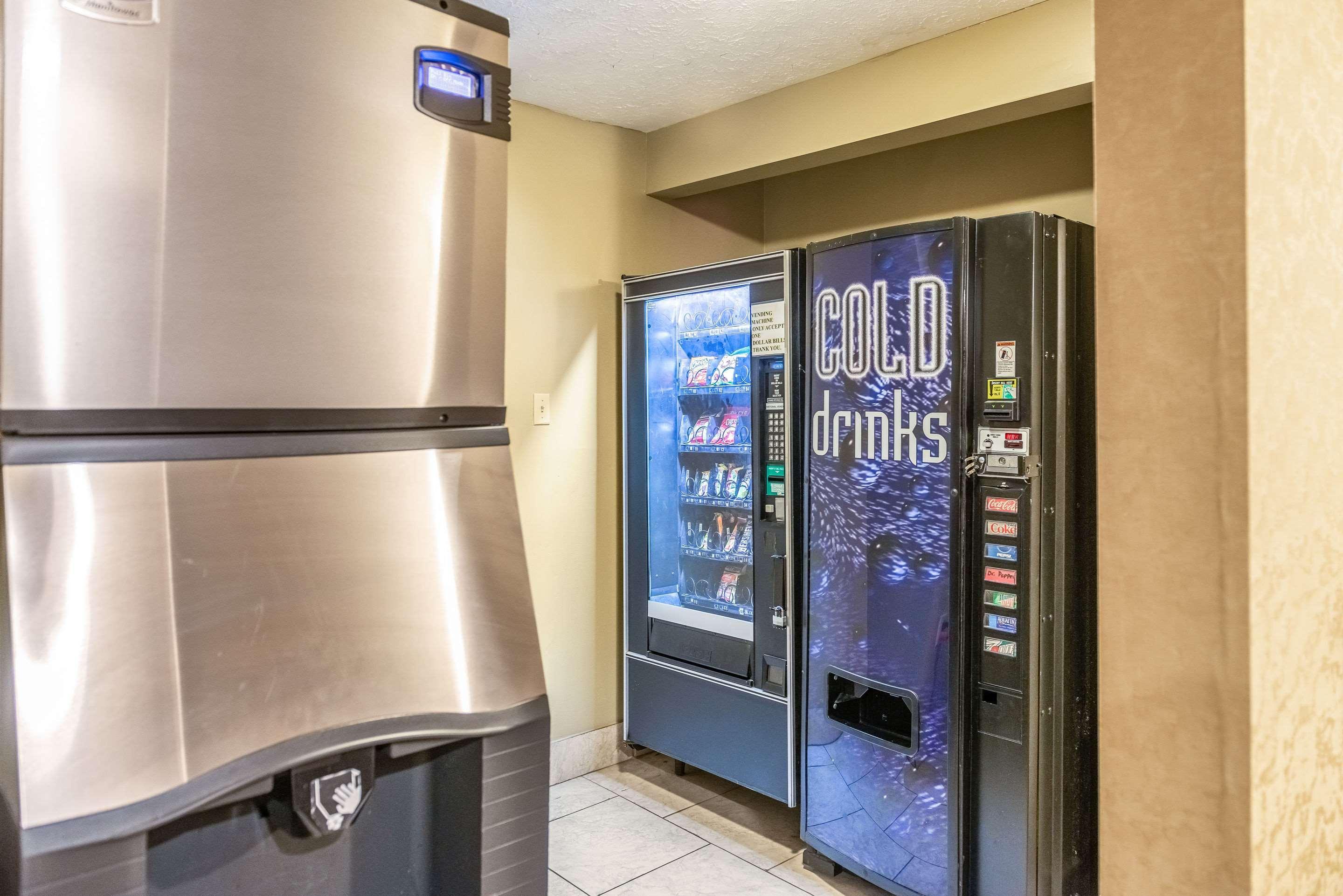 Quality Inn & Suites Seville Εξωτερικό φωτογραφία